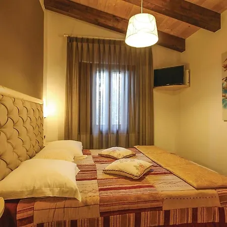 Holiday home Rosi