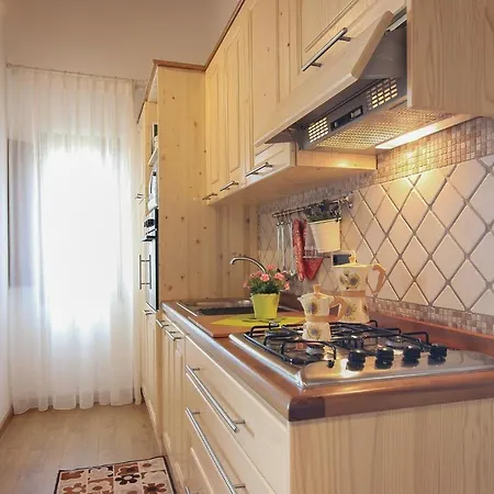 Rosi Holiday home Laureana Cilento